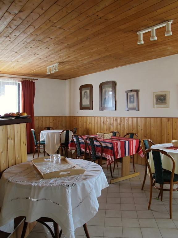 Penzion Eliska Прага Екстериор снимка